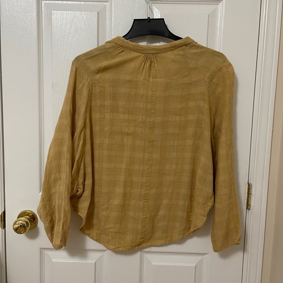 Tree of Life Yellow Kaftan Top - Picture 3 of 3